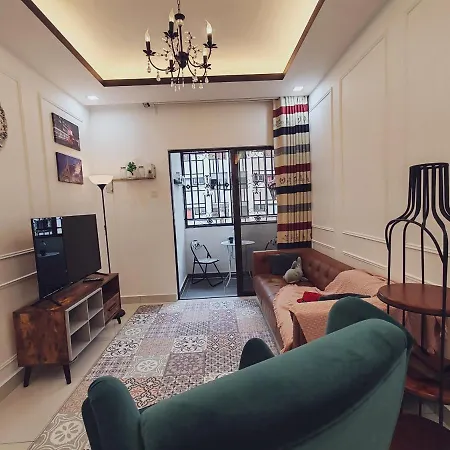 White On Homestay Cameron By Icolor Tanah Rata Exterior photo