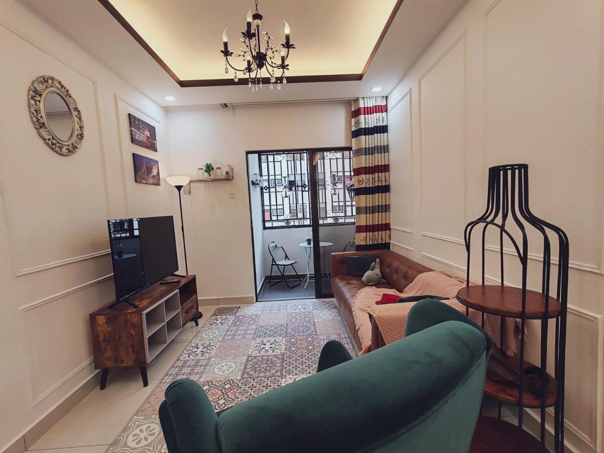 White On Cameron By Icolor Tanah Rata