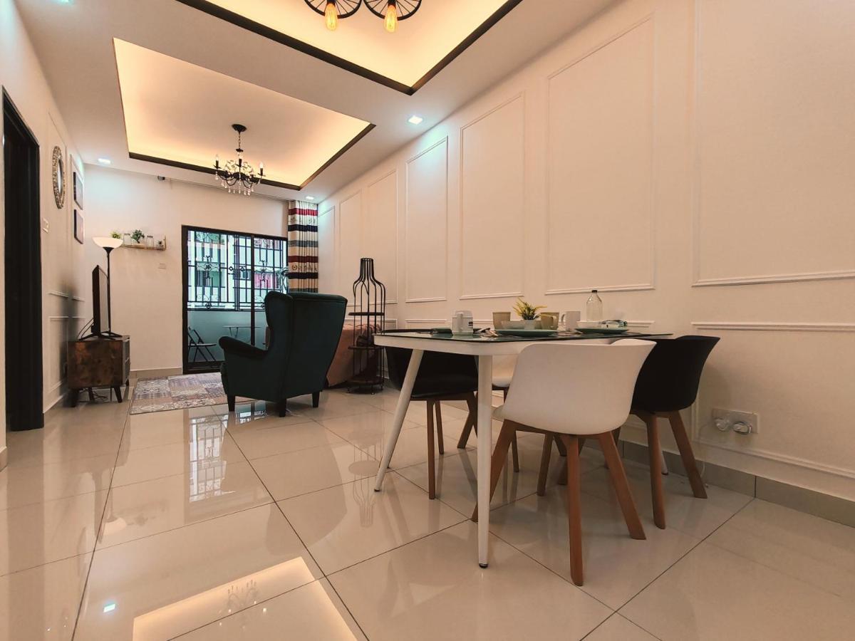 White On Cameron By Icolor Apartment *